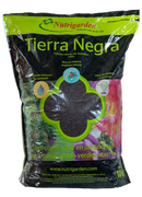 Tierra Negra para Jardín (10 kg) - Comercial Agropecuaria